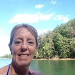 Profile Picture of April Stubbs (@teachergrad1998) on Instagram