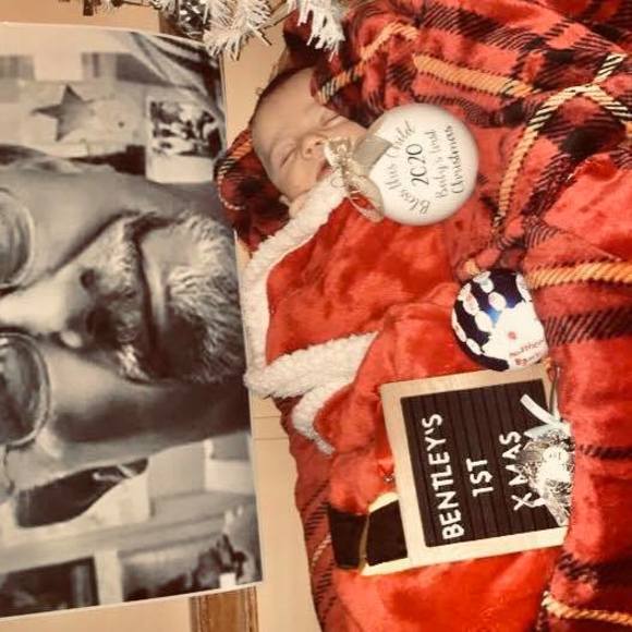 Profile Picture of Sara Rennie (@sararennie) on Poshmark