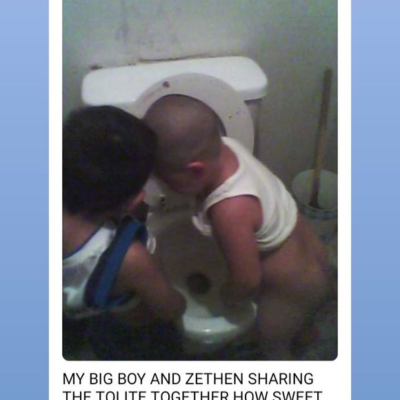 Rosanna Thurmond - Poshmark Profile Picture of Rosanna Thurmond (@rosannathurmond) on Poshmark