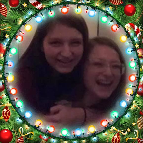 Profile Picture of Cheryl Nichelson (@shekappes) on Poshmark