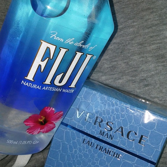 Profile Picture of Jimmy Peirson (@jimmy62701) on Poshmark