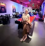 Profile Picture of Helen Kim (@Helen-Kim) on Facebook