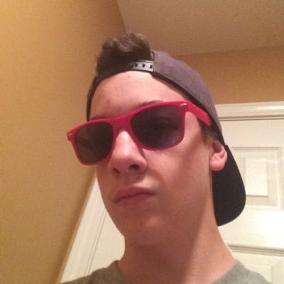 Profile Picture of James Mcfarlin (@Jamesmcfarlin10) on Twitter