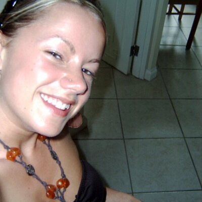 Profile Picture of Sarah Knickerbocker (@finas8) on Twitter
