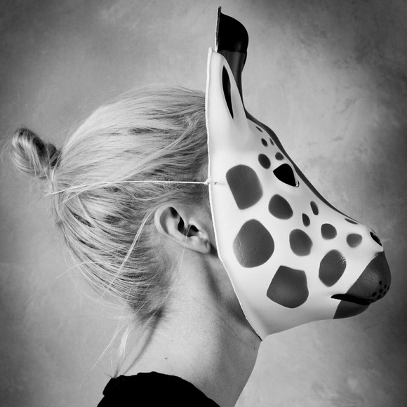 Profile Picture of Anna Depagter (@annadepagter) on Poshmark