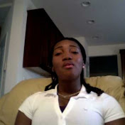 Profile Picture of Mae Long (@maeboone) on Youtube