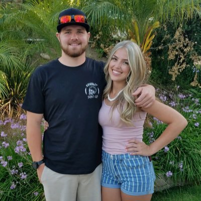 Profile Picture of Whitt (@whitneykeller_) on Twitter