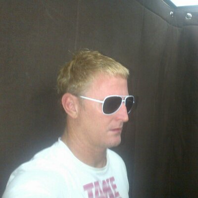 Profile Picture of Adrian Kerr (@adrian_kerr) on Twitter