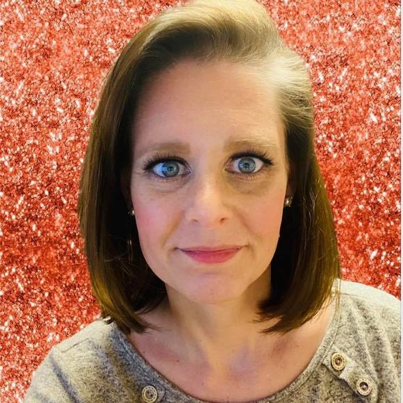 Profile Picture of Ginger Daniel-earnest (@gearnest) on Poshmark