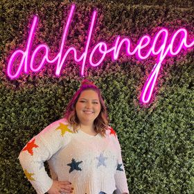 Profile Picture of Mackenzie Smith (@mackysmith) on Pinterest