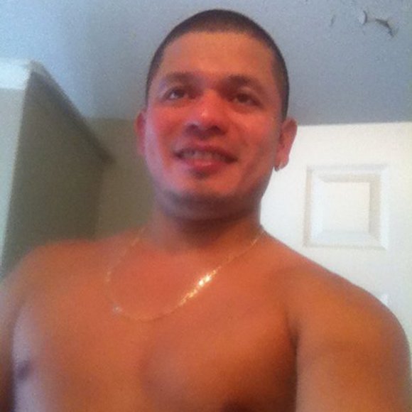 Profile Picture of Joel Alvarez (@joel6969) on Poshmark