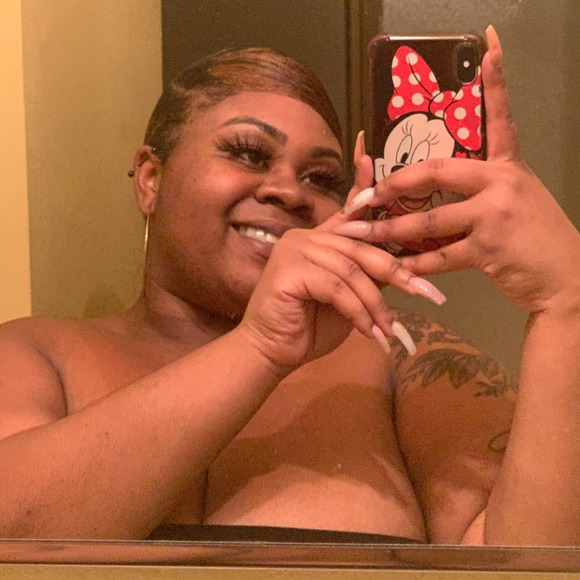 Profile Picture of Jasmine Stokes (@jasminerene14) on Poshmark