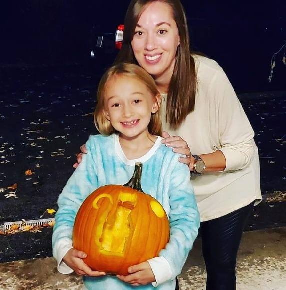 Profile Picture of Summer Darkis (@darkisu) on Poshmark