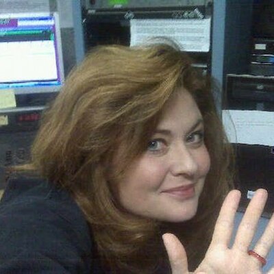 Profile Picture of Charlotte Burke (@CharBurke13) on Twitter