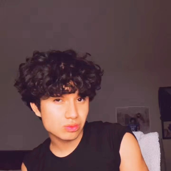 Profile Picture of   William Cintron... (@sillywill) on Tiktok