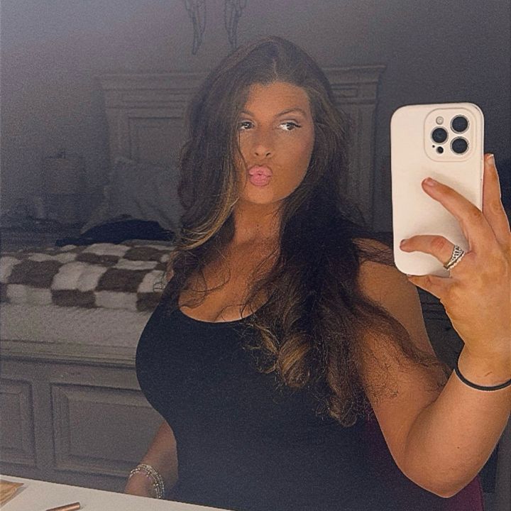 Profile Picture of isabell.holland (@isabell.holland) on Tiktok