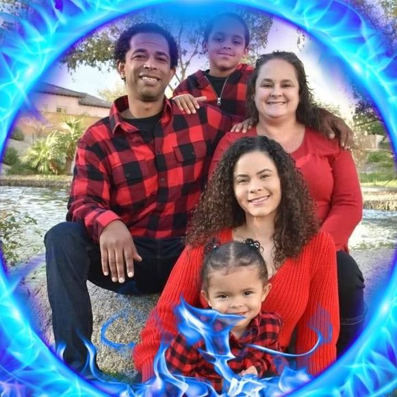 Profile Picture of Dwayne t. Littles (@arizona1985) on Poshmark