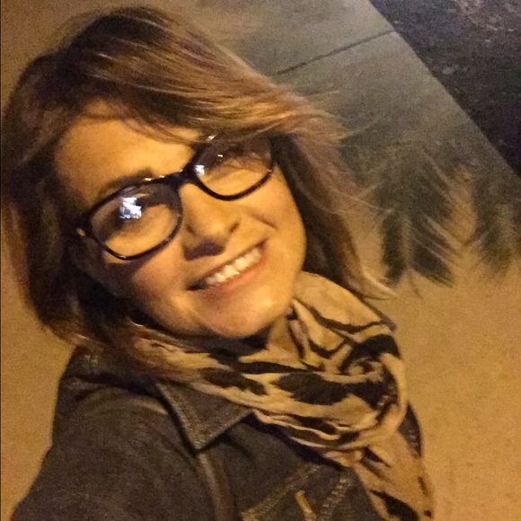 Profile Picture of Marta Colombani (@charmed1hazy) on Poshmark