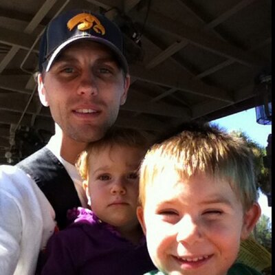 Profile Picture of Daniel Hoover Jr. (@drhooverjr) on Twitter