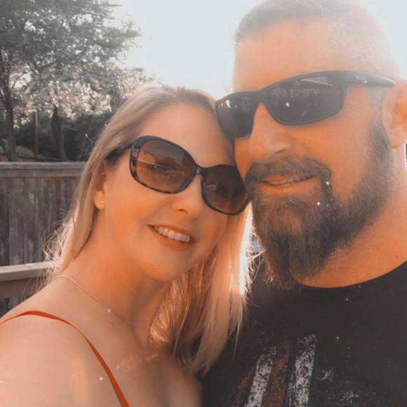 Profile Picture of Tonya Evers (@tonyaevers) on Poshmark