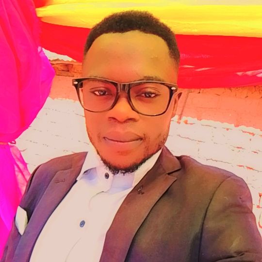 Profile Picture of geoffreymbugeh (@geoffreymbugeh) on Tiktok