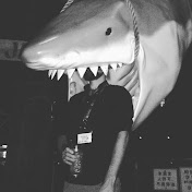 Profile Picture of Peter Carlson (@carlsonpete) on Youtube