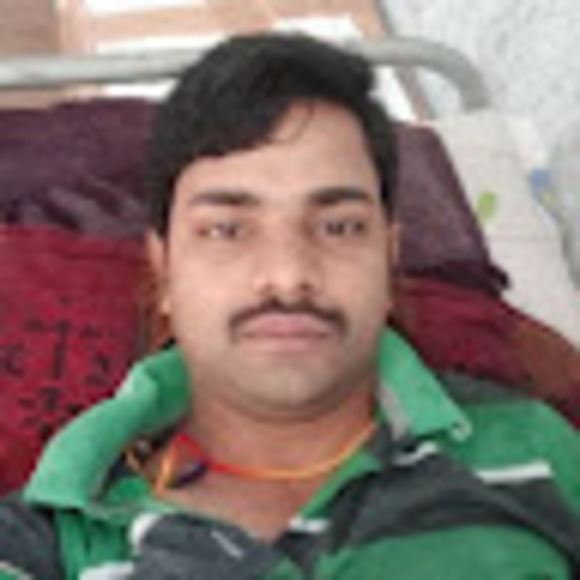 Profile Picture of Anil Anil (@anilanil04420) on Poshmark