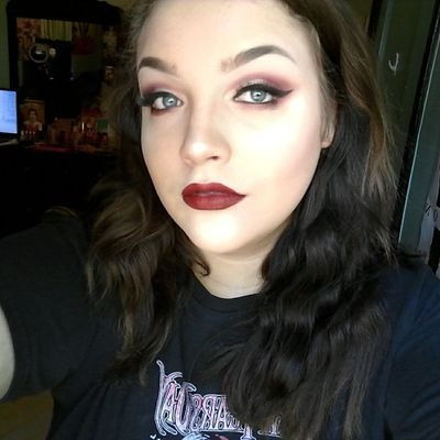Profile Picture of Jennifer Jefferies (@Cosmeticfreakk) on Twitter
