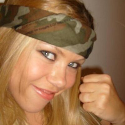 Profile Picture of Stacey Franklin (@HollyHunter9) on Twitter