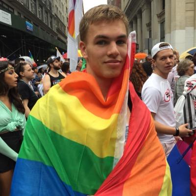 Profile Photo of Erik Mebust  🌅 🏳️‍🌈 (@climate_gay) on Twitter