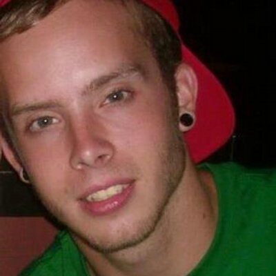 Profile Picture of John Ponder (@ponderslife) on Twitter