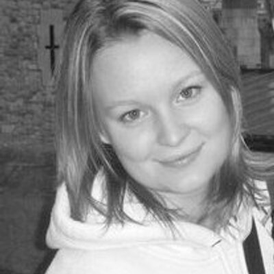 Profile Picture of Clare Ritchie (@clemmarobinson) on Twitter