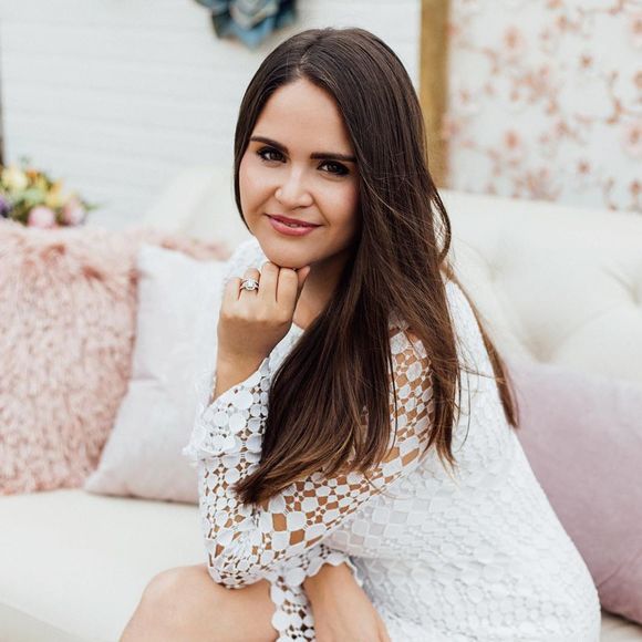 Profile Picture of Stephanie Zaurin (@stephaniez5) on Poshmark