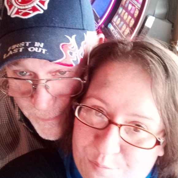 Profile Picture of Whitney Meredith (@whitneymered437) on Poshmark