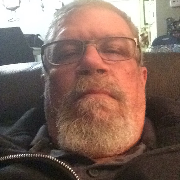 Profile Picture of Kevin Forste (@kevinforste) on Poshmark