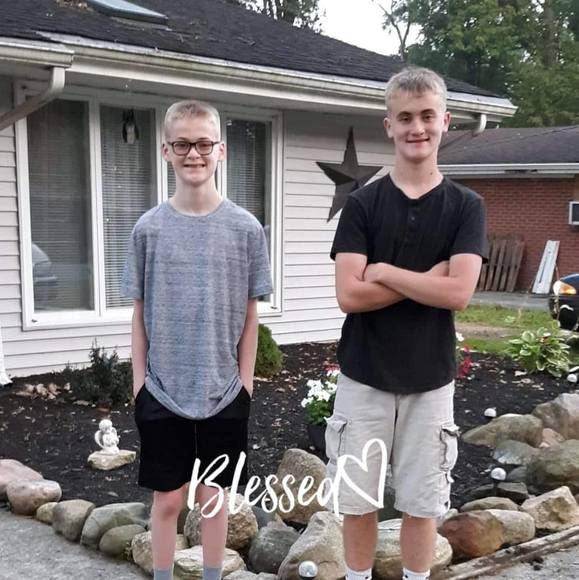 Cynthia Brummette - Poshmark Profile Picture of Cynthia Brummette (@cin6376) on Poshmark