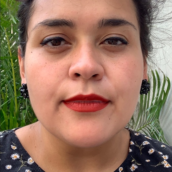 Profile Picture of Ruby Barraza (@rubybarraza610) on Poshmark