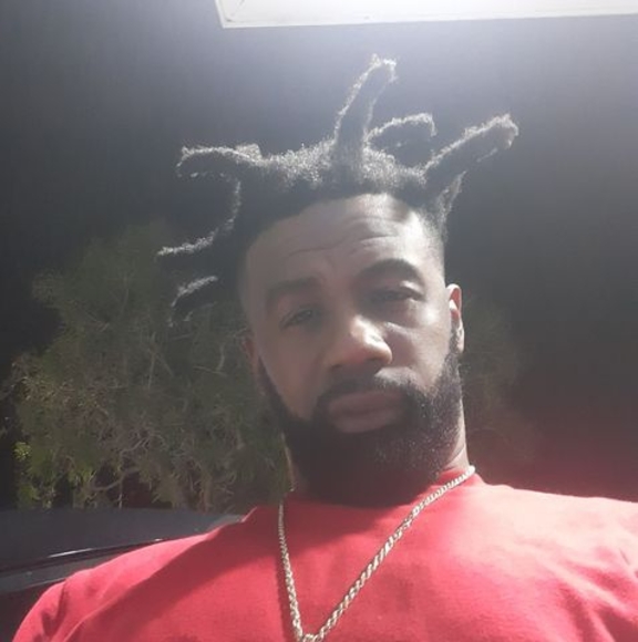 Profile Picture of Patrick Parrish (@mobstamuzic) on Poshmark