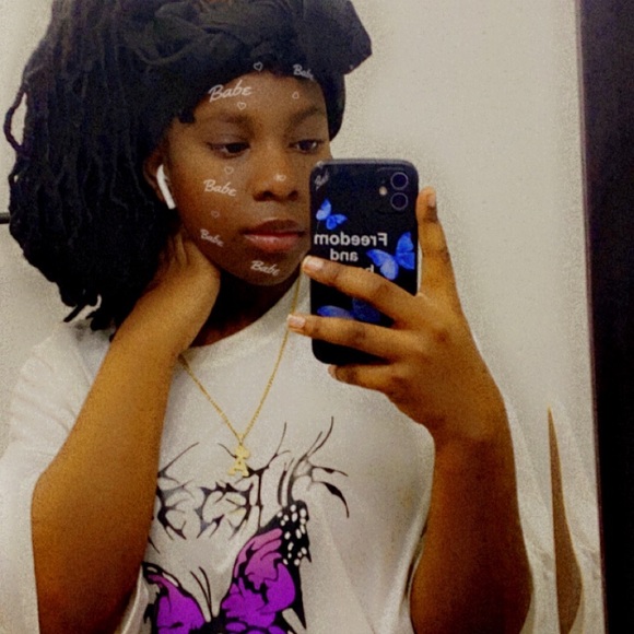 Profile Picture of Alexia Haynes (@alexia_haynes) on Poshmark