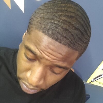 Profile Picture of El Jay Tanks (@ohSNAPitsLJ) on Twitter