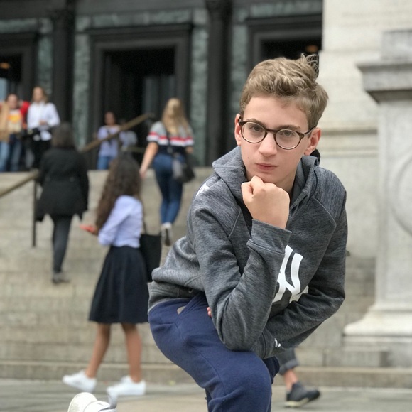 Profile Picture of David Marcus (@davidmarcus1) on Poshmark