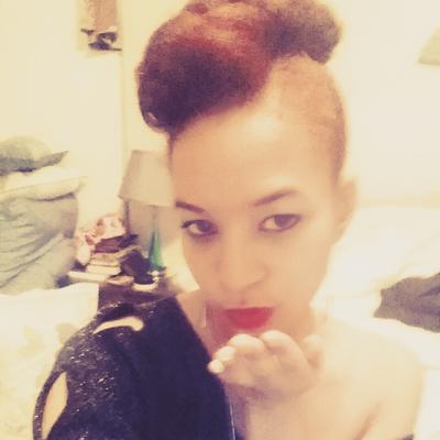 Profile Picture of Halima Khait (@MidnyteBloom) on Twitter