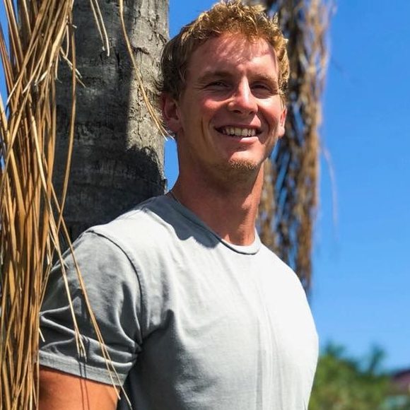 Profile Picture of Danny Dennehey (@ddennehey) on Poshmark