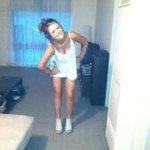 Chloe Bartlett - Instagram Profile Picture of Chloe Bartlett (@chlobartlettxoxo) on Instagram