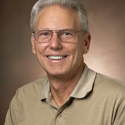 Profile Picture of Larry Abbott (@TheVacationist) on Twitter