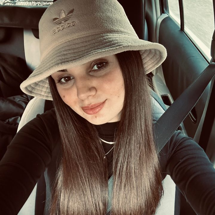 Profile Picture of Anna Gista (@annagista) on Tiktok