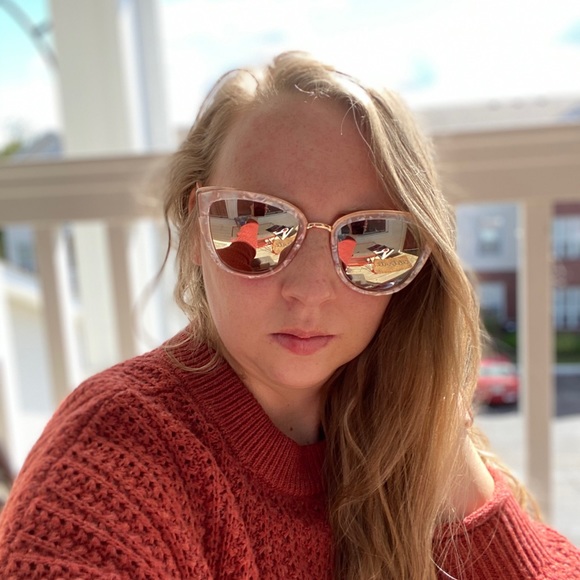 Profile Picture of Allison Doering (@futurestout22) on Poshmark