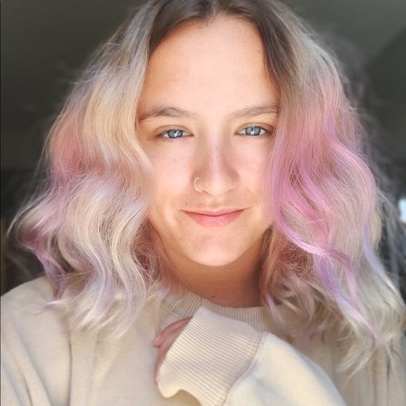 Profile Picture of Kayla Ricketson (@kjrick) on Poshmark
