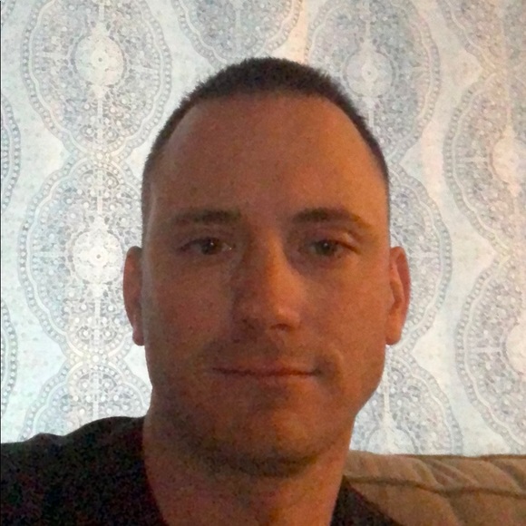 Profile Picture of Matthew Brice (@mbrice2329) on Poshmark