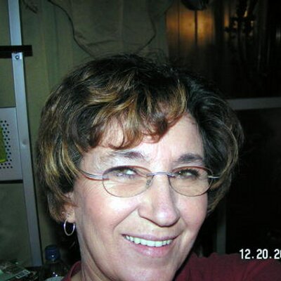 Profile Picture of Loretta Cox (@Lorettacox08) on Twitter